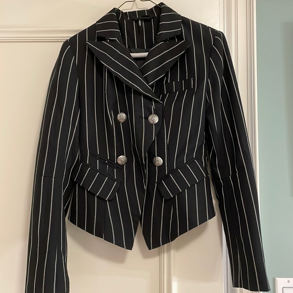 Black pinstripe cropped blazer with dagger hem
